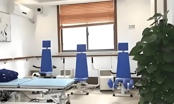 宗馥莉挽救娃哈哈唯一的方法是认了杜建英二妈和异母弟妹？